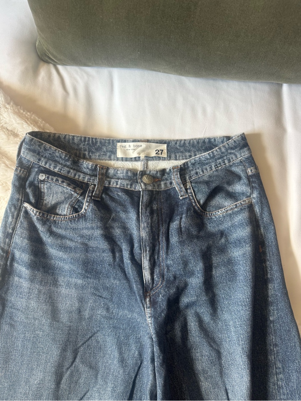 rag & bone sweatpant jeans Wide-Leg Jeans in Medium Blue Wash - Picture 2 of 4